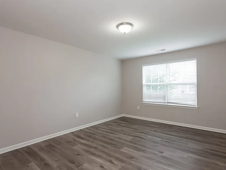 1119 Homestead Glen Blvd — Photo 14