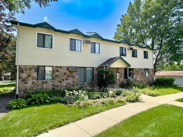 8336 Oak Leaf Dr APT 1704, Woodridge, IL 60517