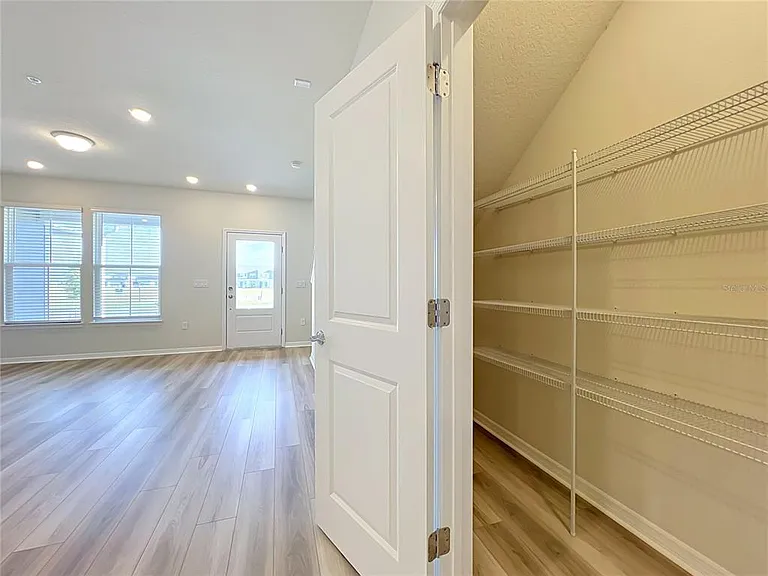 10654 Evening Star St — Photo 22
