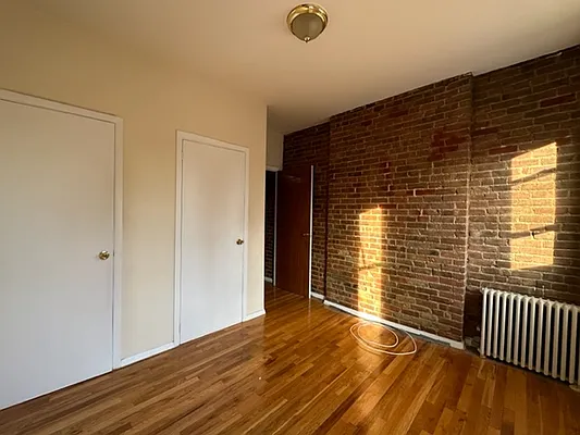 Rented by REAL New York | media 14