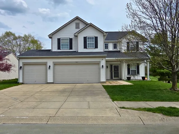 3873 Crest Point Dr, Westfield, IN 46062