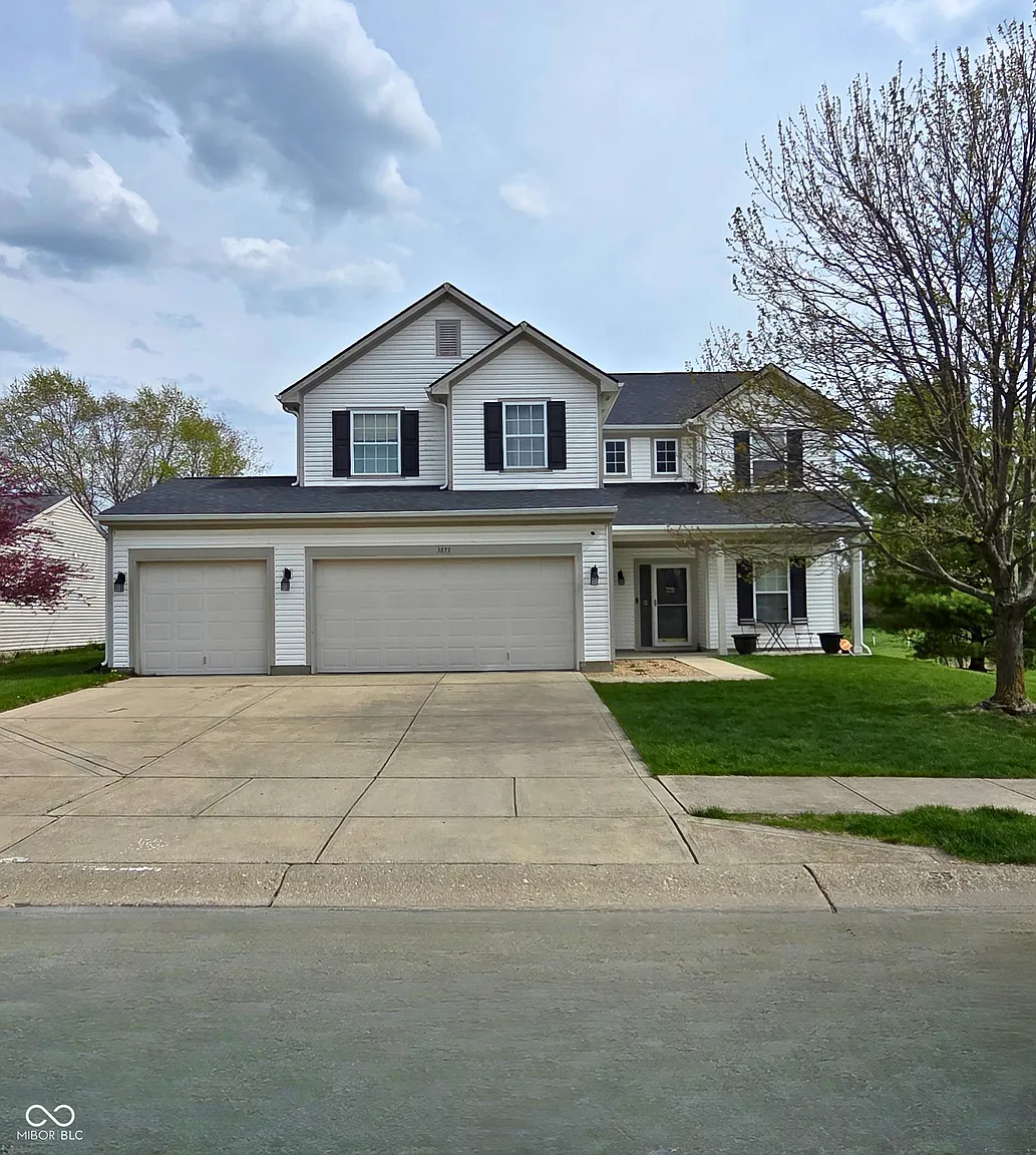 3873 Crest Point Dr photo 1