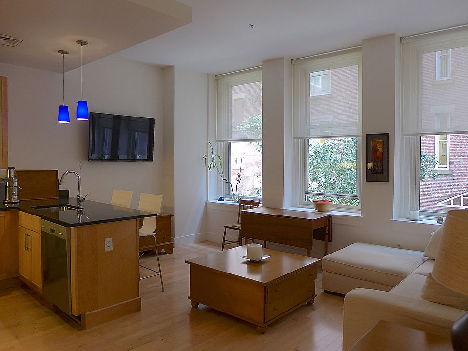 Similar Living room