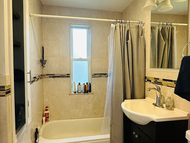 25 4th St #1 — Photo 9