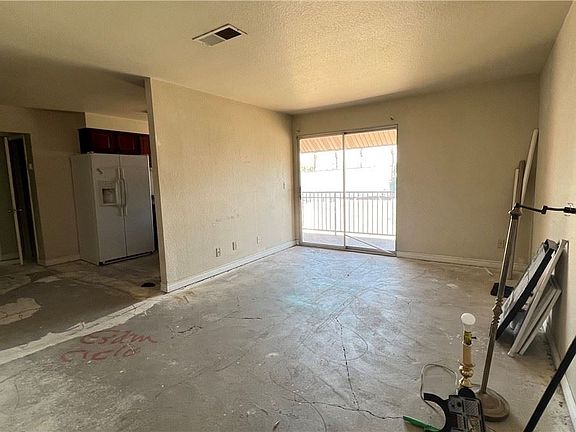 2nd image of 4450 Sandy River Dr Unit 76