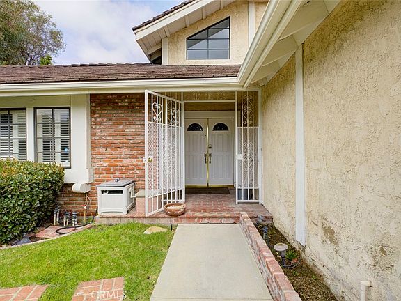 2nd image of 10437 Sunnybrae Ave