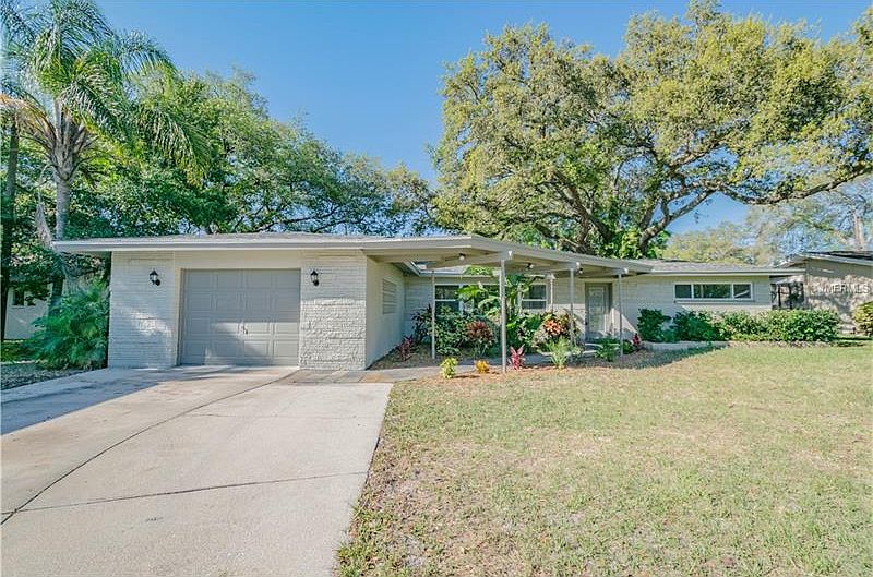1st image of 2246 Hennesen Dr