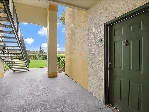 2nd image of 11480 Villa Grand APT 113