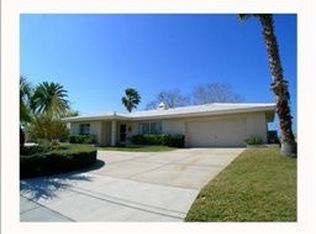 2220 Harbor View Dr, Dunedin, FL 34698