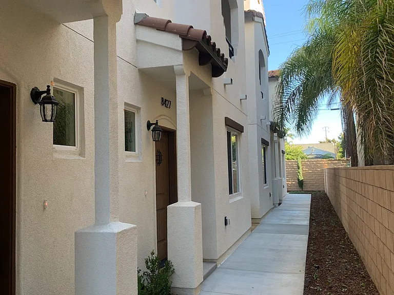 8425 Telegraph Rd — Photo 8