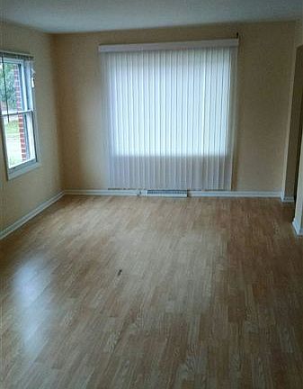 edward Living room front