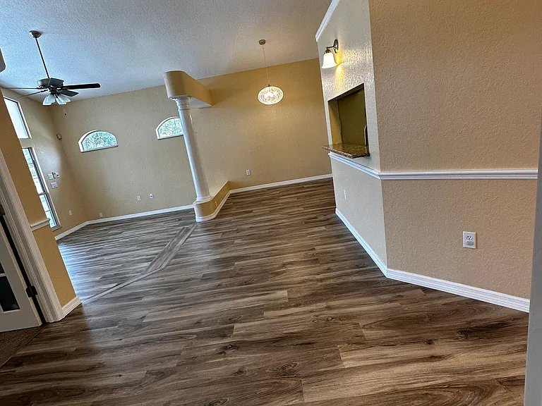 4403 Whitton Way — Photo 4