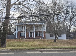 632 N Pershing St, Energy, IL 62933