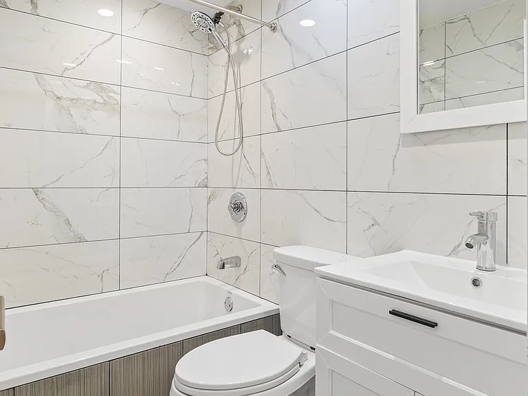 118 Cooper St #1 — Photo 13