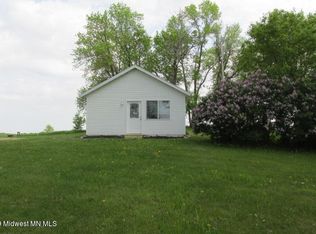 27814 28th Ave N, Hawley, MN 56549