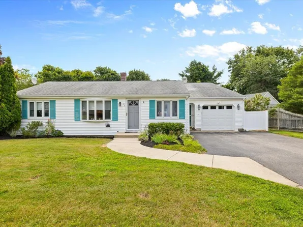 33 Homestead Lane, Teaticket, MA 02536