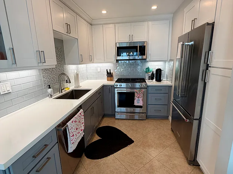350 Avocado St #G1 — Photo 3