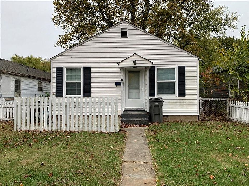 1st image of 1104 N Berwick Ave