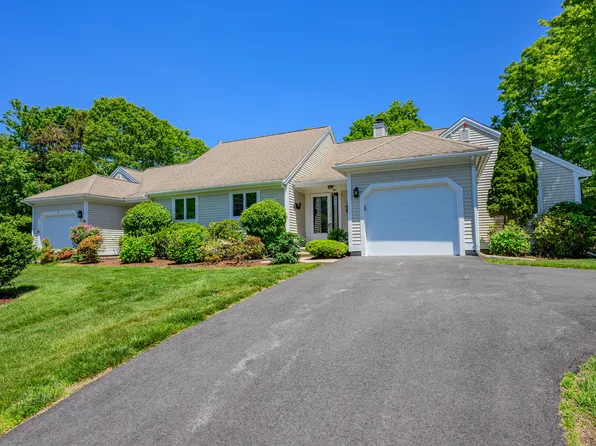 1 Sandview Terrace UNIT 1, Mashpee, MA 02649