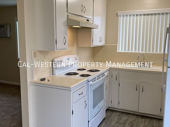 4th image of 285 Perrymont Ave #8