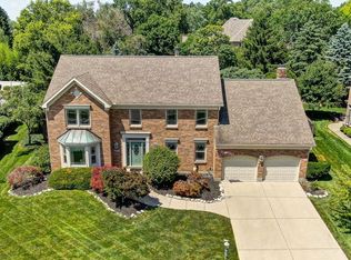 5021 Oakview Dr, Middletown, OH 45042