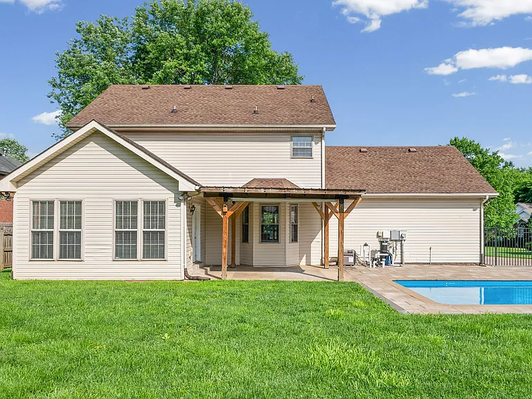 405 Tranquill Ln — Photo 39