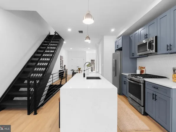1818 Wharton St, Philadelphia, PA 19146