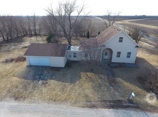 5025 S Johnny Run Rd, Kinsman, IL 60437