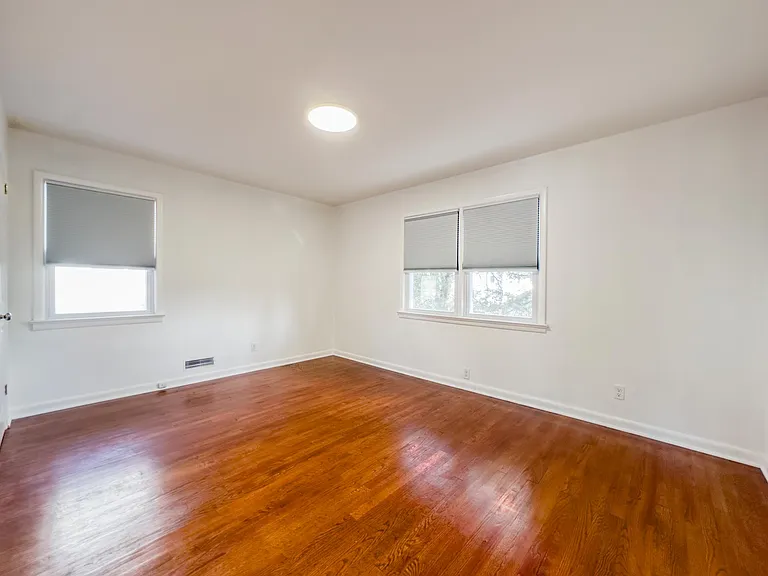 59 Herring St — Photo 8