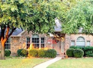 6424 Barstow Ln, The Colony, TX 75056