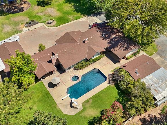 5th image of 8720 Tavernor Rd