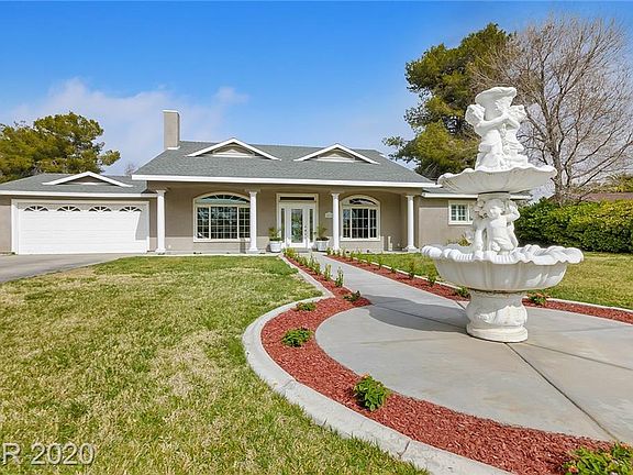 2nd image of 2862 Horseshoe Dr
