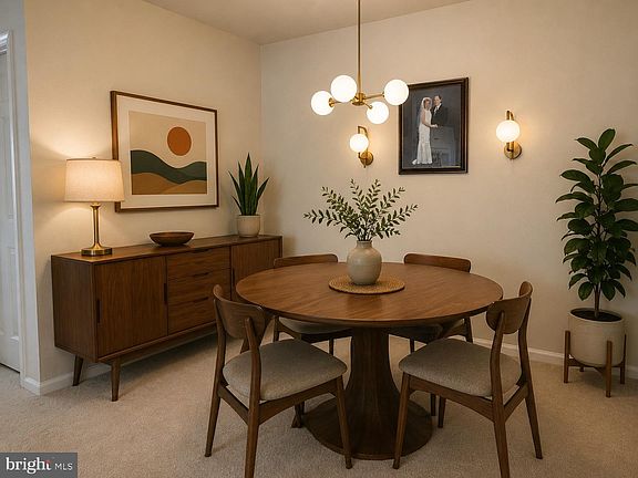 4th image of 9564 Cannoneer Ct APT 301