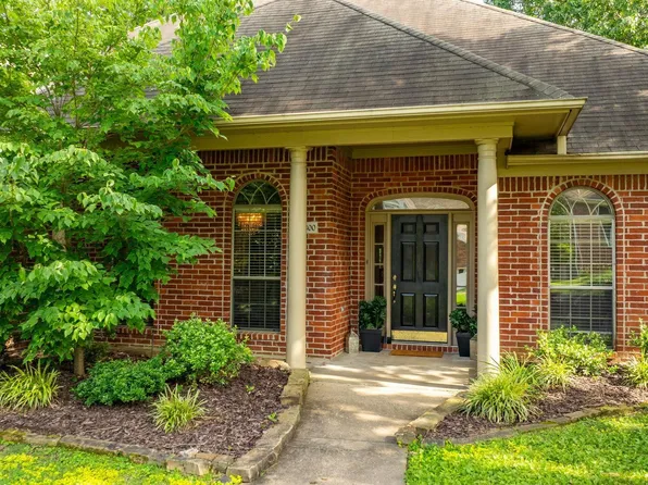 13800 Saint Michael Dr, Little Rock, AR 72211