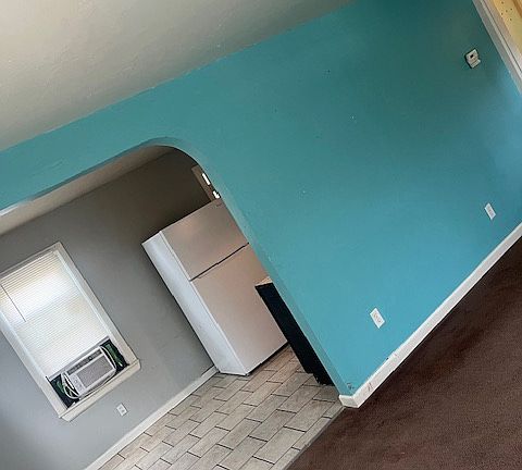 2nd image of 4101 SE 10th St