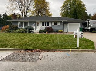 2976 Continental Dr, Bay City, MI