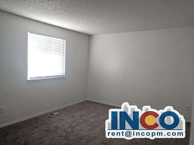 14800 E 43rd Ave — Photo 8