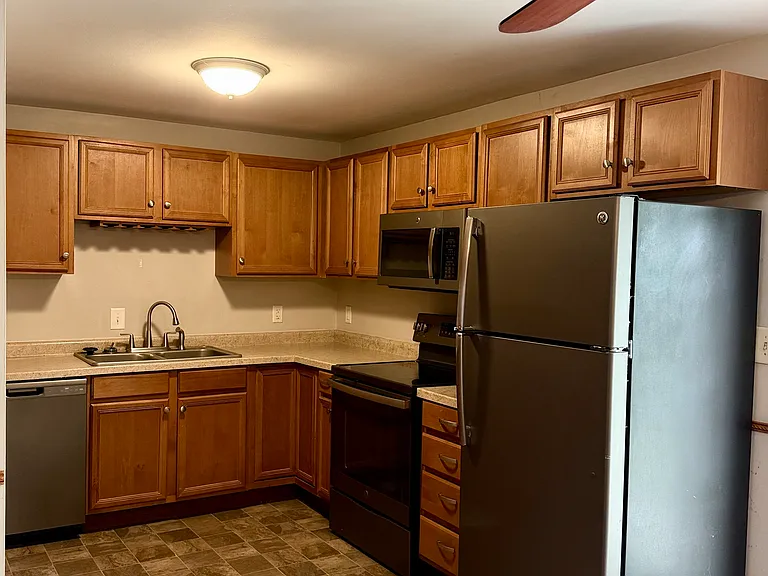 4713 Vallejo Dr — Photo 4