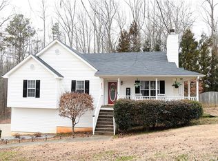 309 Calusa Pl, Ball Ground, GA 30107