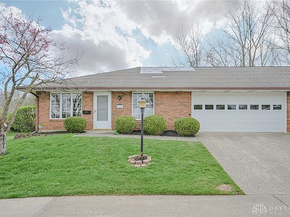 2nd image of 732 Grandview Dr