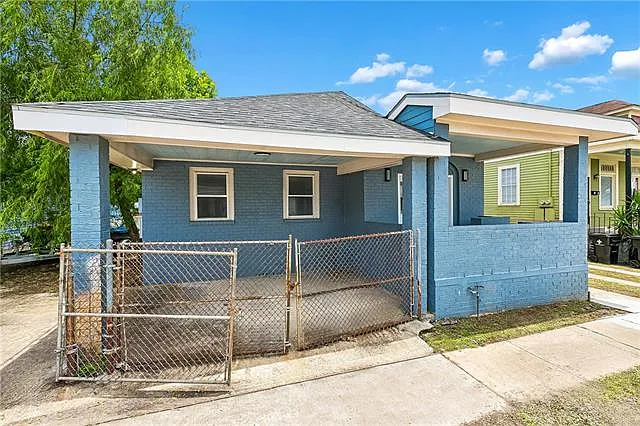 3 bed, 2.0 bath, 1792 sqft, $2,250 — Photo 2