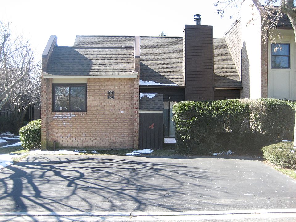 1st image of 63 Southgate Cir