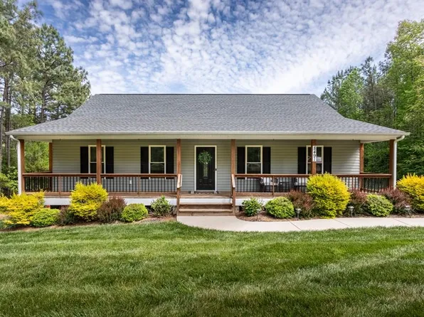 8491 Red Juniper Ln, New Kent, VA 23124
