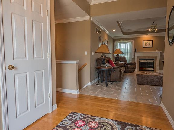 15600 N Rte V Hallsville MO-large-018-44