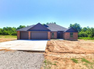 13979 Breezy Ln, Shawnee, OK 74804