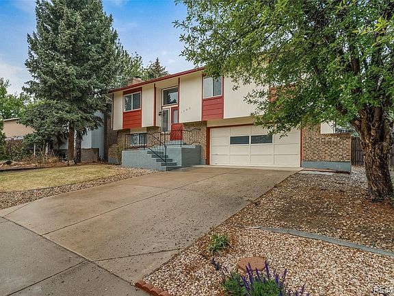 2nd image of 1305 Doric Drive