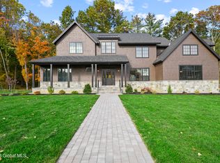 32 Jenna Jo Ave, Saratoga Springs, NY 12866