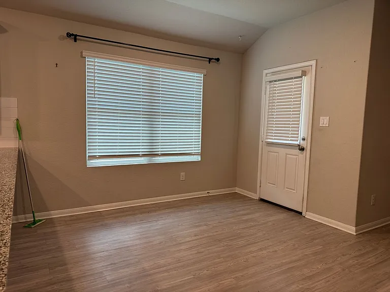 12702 Mirecourt Way — Photo 13