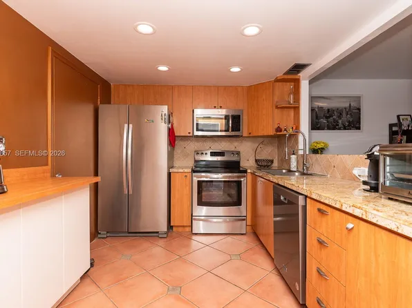 1020 Meridian Ave APT 314, Miami Beach, FL 33139