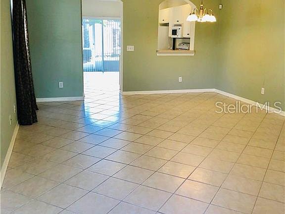 5th image of 16401 Bellemore Ln